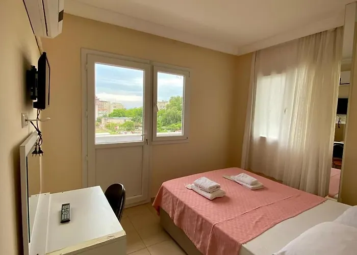 Mandarin Gümüldür