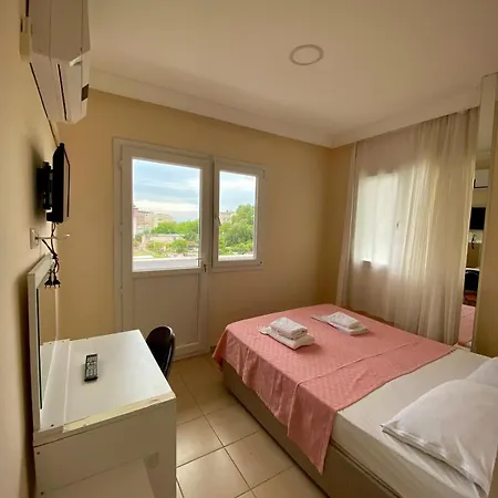 Mandarin Gümüldür